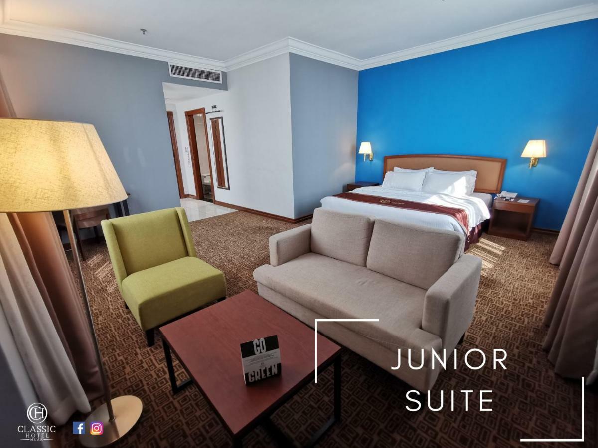 Classic Hotel Muar Exterior foto